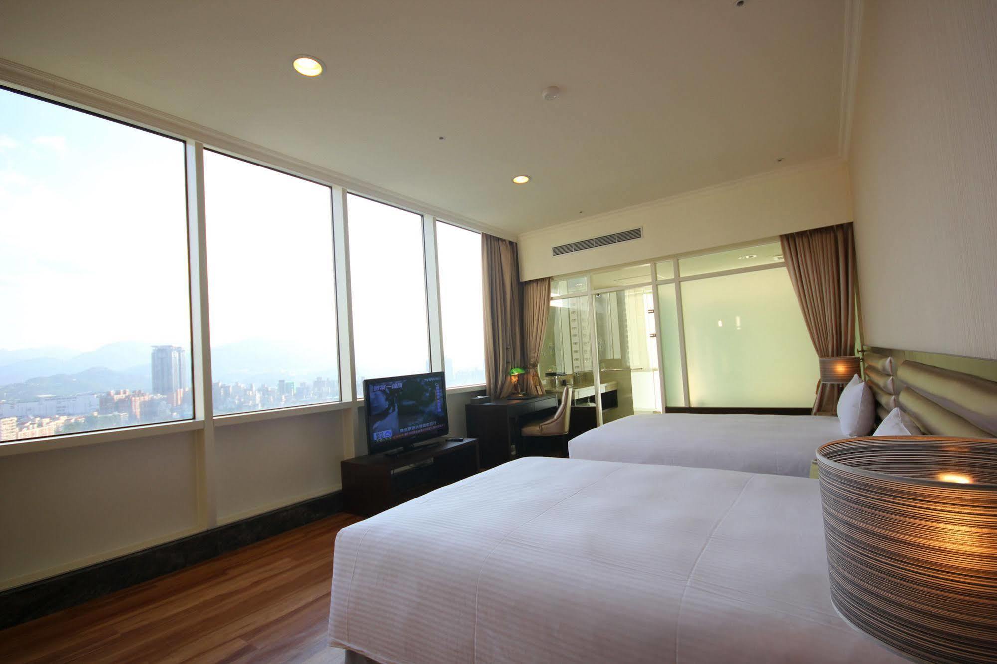 New Taipei Hot Spring Hotel Xindian Dış mekan fotoğraf